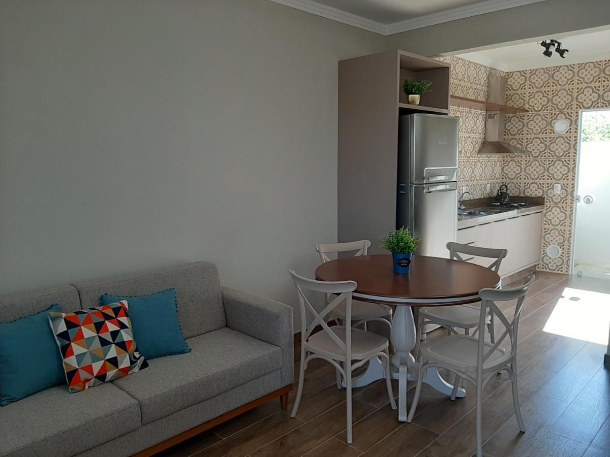 Excelente Sobrado Confortavel No Centro De Tijucas Proximo As Praias Zewnętrze zdjęcie