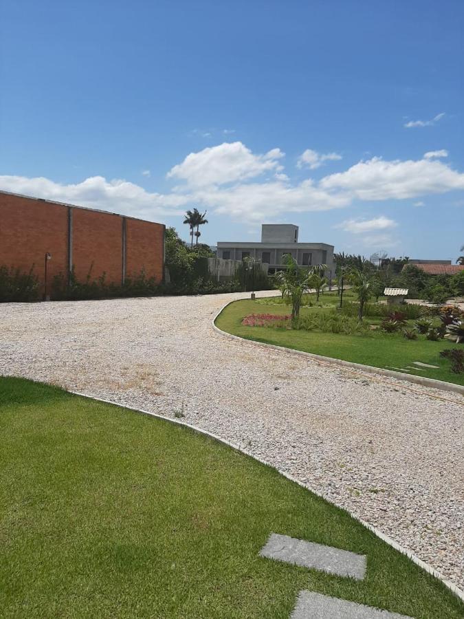 Excelente Sobrado Confortavel No Centro De Tijucas Proximo As Praias Zewnętrze zdjęcie